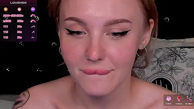 Snapshot of LianaFord chatting on February 2025 02:26:01 AM LianaFord online show from February 2025 02:26:01 AM