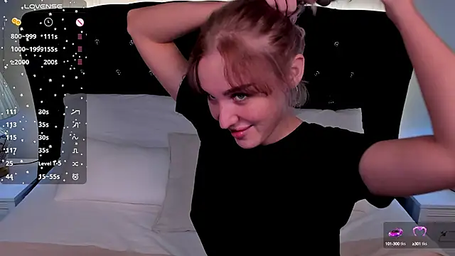 Snapshot of LianaFord chatting on September 2025 07:27:02 PM LianaFord online show from September 2025 07:27:02 PM