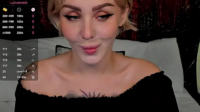 Snapshot of LianaFord chatting on October 2025 07:59:01 PM LianaFord online show from October 2025 07:59:01 PM