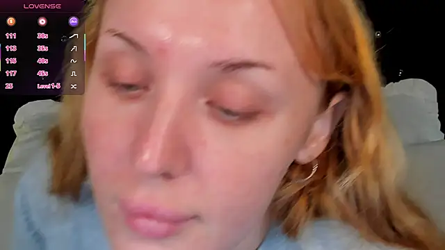 Snapshot of LianaFord chatting on November 2025 11:19:02 PM LianaFord online show from November 2025 11:19:02 PM