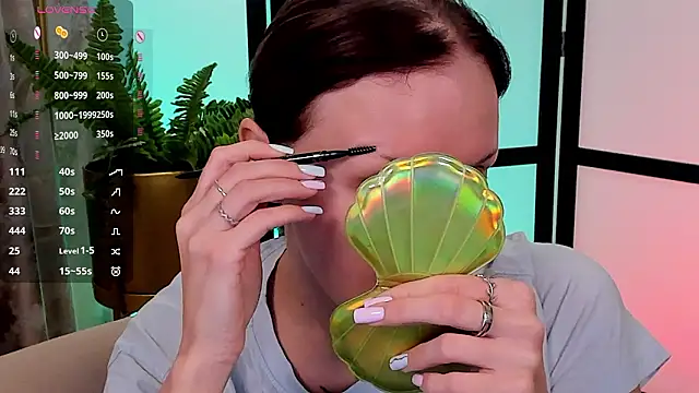 LianaFord online show from March 2026 05:15:02 AM