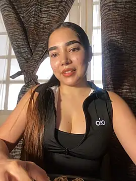 DulceChloe99 online show from February 2026 10:18:01 PM