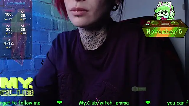 Witch Emma online show from November 2025 07:52:02 AM