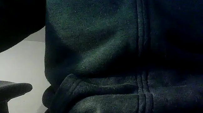 Snapshot of OralDesires2 chatting on December 2024 12:49:01 PM OralDesires2 online show from December 2024 12:49:01 PM