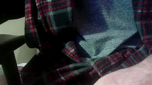 Snapshot of OralDesires2 chatting on February 2025 02:59:02 AM OralDesires2 online show from February 2025 02:59:02 AM