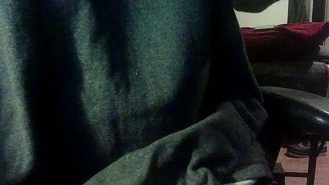 Snapshot of OralDesires2 chatting on March 2025 10:56:02 AM OralDesires2 online show from March 2025 10:56:02 AM