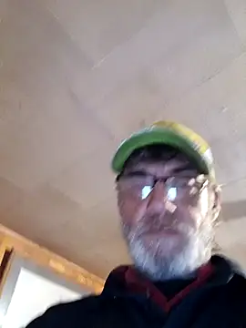 Snapshot of OralDesires2 chatting on November 2025 09:53:01 PM OralDesires2 online show from November 2025 09:53:01 PM