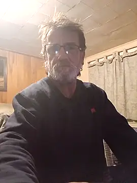 Snapshot of OralDesires2 chatting on November 2025 11:26:02 PM OralDesires2 online show from November 2025 11:26:02 PM