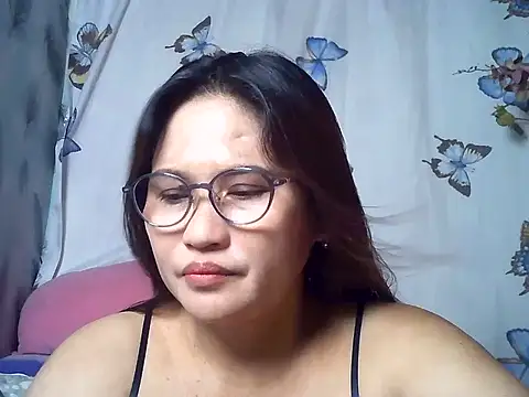 Snapshot of Amazing_Angel22 chatting on June 2026 02:16:01 AM Amazing Angel22 online show from June 2026 02:16:01 AM