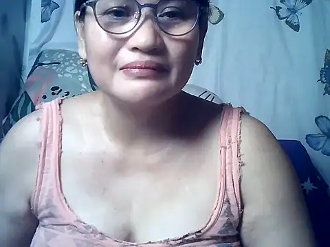 Snapshot of Amazing_Angel22 chatting on July 2026 02:07:01 AM Amazing Angel22 online show from July 2026 02:07:01 AM