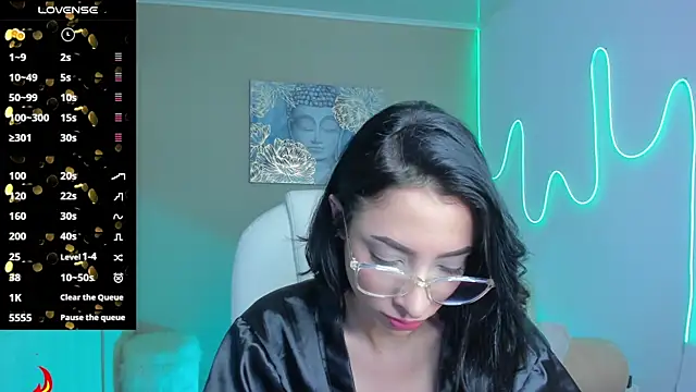 barbie scoth  online show from October 2025 06:08:01 PM