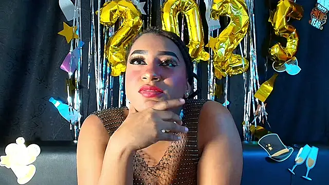 StaceyGraves  online show from December 2024 05:18:02 PM