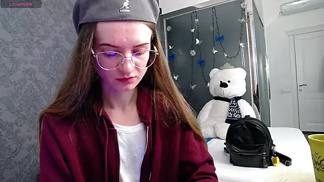 KateJonson online show from November 2025 07:12:01 AM