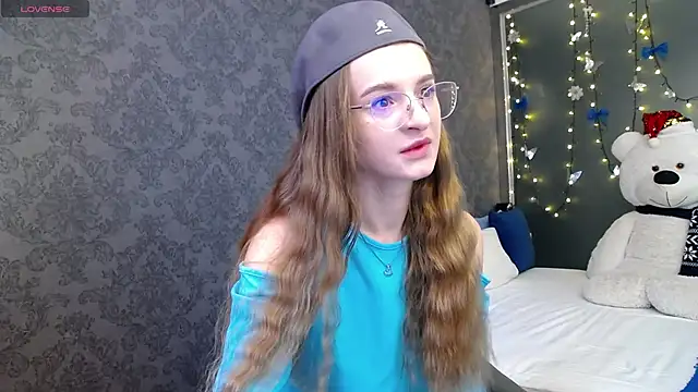 KateJonson online show from December 2025 08:12:01 AM