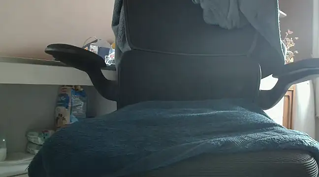 suedel65 online show from March 2025 02:44:01 PM