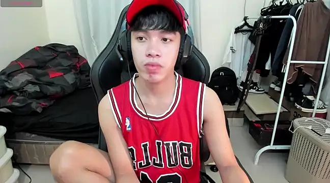 Lightjt04 online show from March 2025 12:47:01 AM