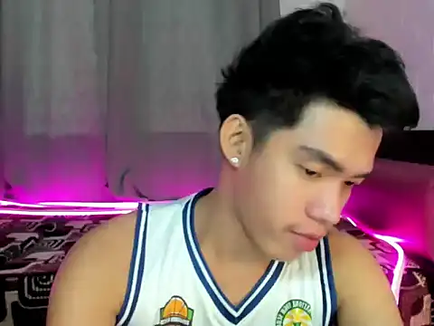 Lightjt04 online show from October 2025 10:28:02 PM