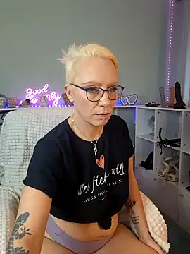 Snapshot of Jan_ina chatting on January 2025 11:50:01 AM Jan ina online show from January 2025 11:50:01 AM