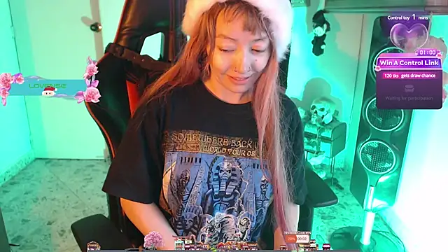 pink-2022 online show from December 2024 02:37:02 PM