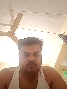 Snapshot of Desi_Londa_143 chatting on March 2025 01:37:02 AM Desi Londa 143 online show from March 2025 01:37:02 AM