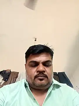 Snapshot of Desi_Londa_143 chatting on October 2025 06:24:02 AM Desi Londa 143 online show from October 2025 06:24:02 AM