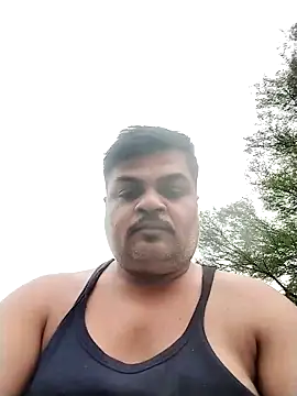 Snapshot of Desi_Londa_143 chatting on October 2025 01:16:02 AM Desi Londa 143 online show from October 2025 01:16:02 AM