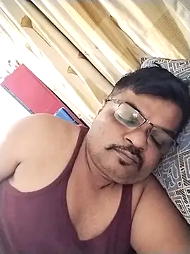 Snapshot of Desi_Londa_143 chatting on November 2025 10:07:02 PM Desi Londa 143 online show from November 2025 10:07:02 PM