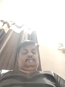 Snapshot of Desi_Londa_143 chatting on November 2025 05:34:02 PM Desi Londa 143 online show from November 2025 05:34:02 PM