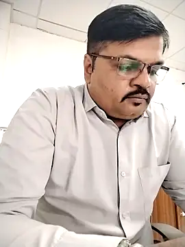 Snapshot of Desi_Londa_143 chatting on November 2025 05:07:01 AM Desi Londa 143 online show from November 2025 05:07:01 AM