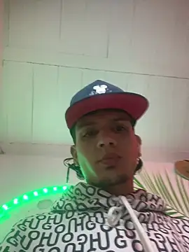 andersonZ998 online show from November 2025 05:11:01 AM