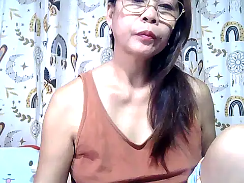 urwife tobe online show from March 2026 07:19:01 PM