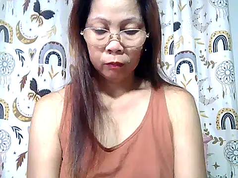 urwife tobe online show from April 2026 09:30:01 PM