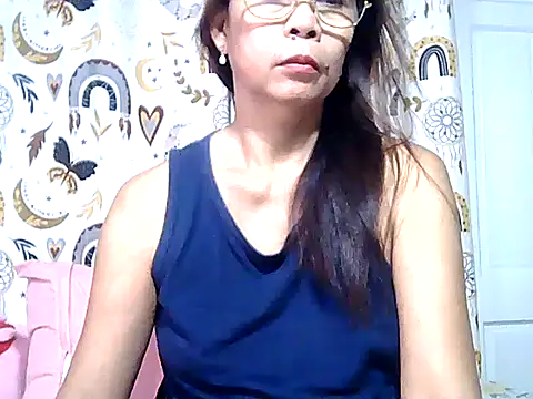 urwife tobe online show from April 2026 09:28:02 PM