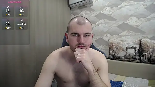 Snapshot of SerzhKorol1 chatting on March 2025 12:22:02 PM SerzhKorol1 online show from March 2025 12:22:02 PM