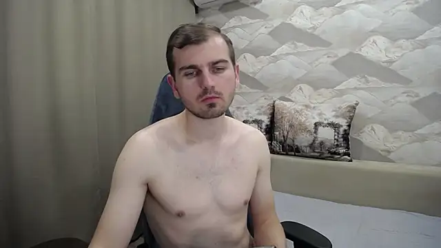 Snapshot of SerzhKorol1 chatting on November 2025 04:36:01 PM SerzhKorol1 online show from November 2025 04:36:01 PM