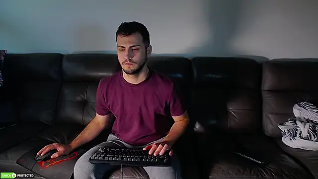 CrazyDom1 online show from October 2025 12:56:02 PM