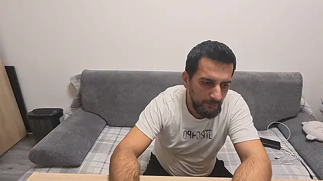 Snapshot of TigerOne19 chatting on November 2025 07:08:02 PM TigerOne19 online show from November 2025 07:08:02 PM