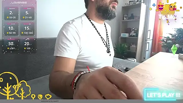 Snapshot of TigerOne19 chatting on November 2025 09:46:01 AM TigerOne19 online show from November 2025 09:46:01 AM