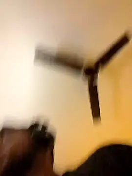 Snapshot of _IRRESISTIBLE_ chatting on January 2025 03:39:01 PM IRRESISTIBLE online show from January 2025 03:39:01 PM