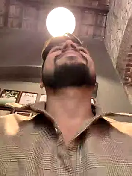 Snapshot of _IRRESISTIBLE_ chatting on February 2025 09:04:02 AM IRRESISTIBLE online show from February 2025 09:04:02 AM