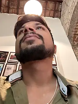 Snapshot of _IRRESISTIBLE_ chatting on December 2025 07:59:01 AM IRRESISTIBLE online show from December 2025 07:59:01 AM