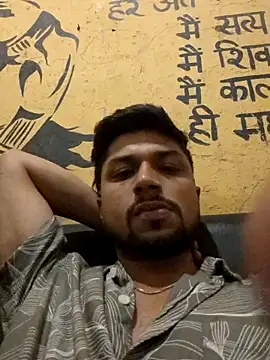 Snapshot of _IRRESISTIBLE_ chatting on April 2026 04:04:02 PM IRRESISTIBLE online show from April 2026 04:04:02 PM