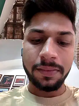 Snapshot of _IRRESISTIBLE_ chatting on May 2026 07:25:01 AM IRRESISTIBLE online show from May 2026 07:25:01 AM