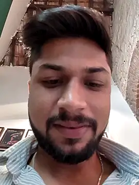 Snapshot of _IRRESISTIBLE_ chatting on May 2026 07:35:01 AM IRRESISTIBLE online show from May 2026 07:35:01 AM