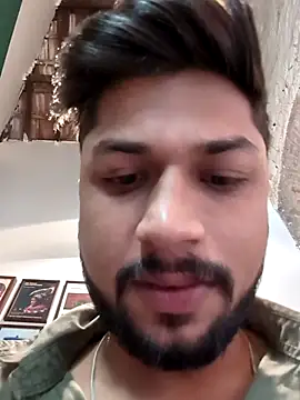 Snapshot of _IRRESISTIBLE_ chatting on May 2026 06:09:01 AM IRRESISTIBLE online show from May 2026 06:09:01 AM