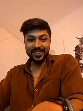 Snapshot of _IRRESISTIBLE_ chatting on May 2026 02:57:01 PM IRRESISTIBLE online show from May 2026 02:57:01 PM