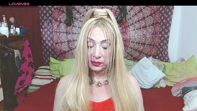 elena evans online show from January 2025 08:18:01 PM