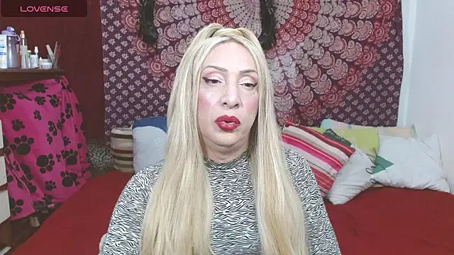 elena evans online show from March 2025 03:51:02 PM