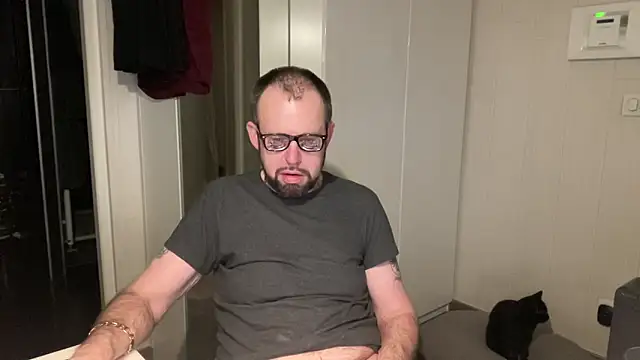 FABIOGLASSES online show from March 2026 10:26:01 PM