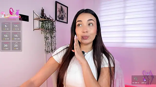 Snapshot of aisha_es chatting on May 2026 09:01:02 PM aisha es online show from May 2026 09:01:02 PM